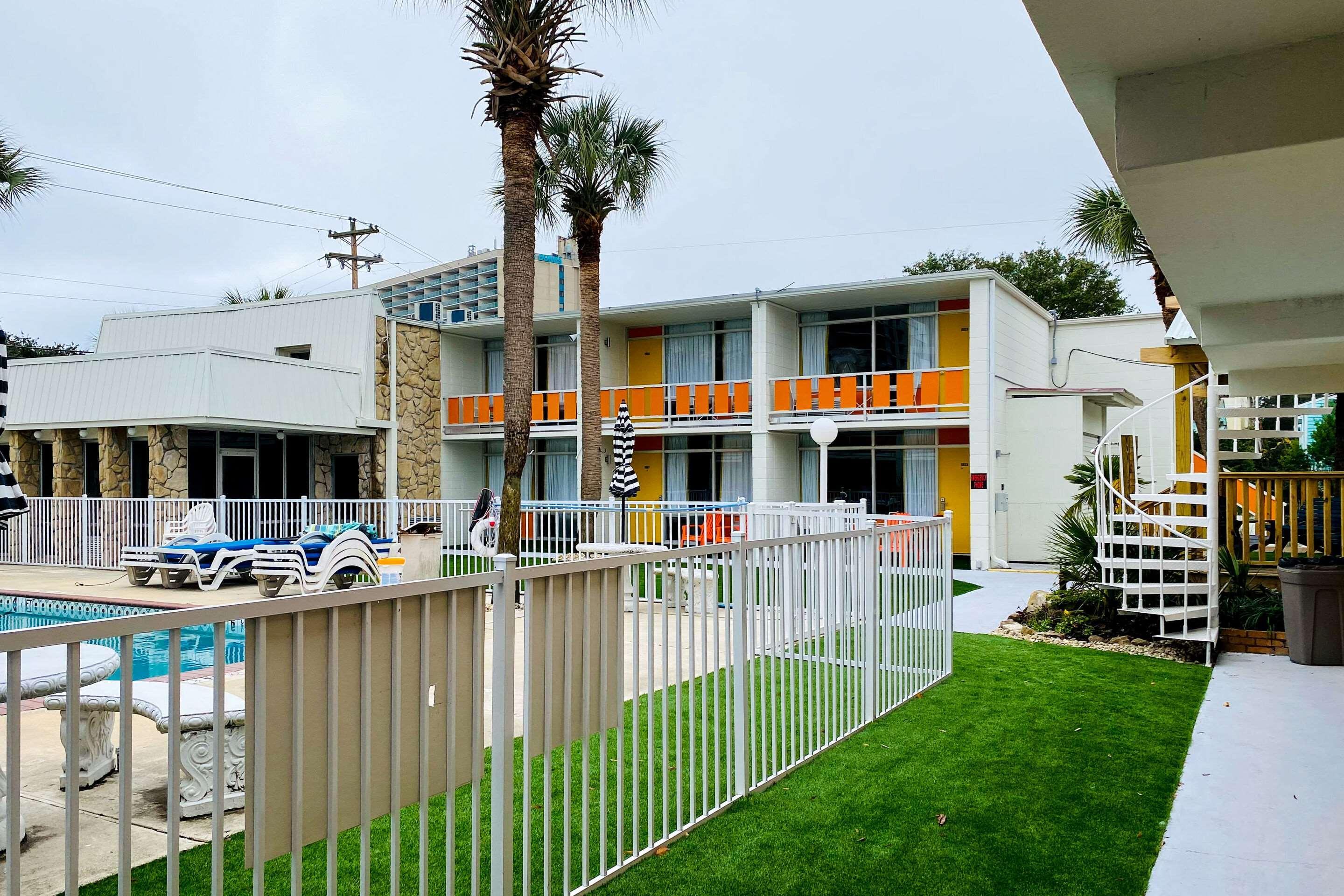 Holiday Shores Миртл-Бич Экстерьер фото
